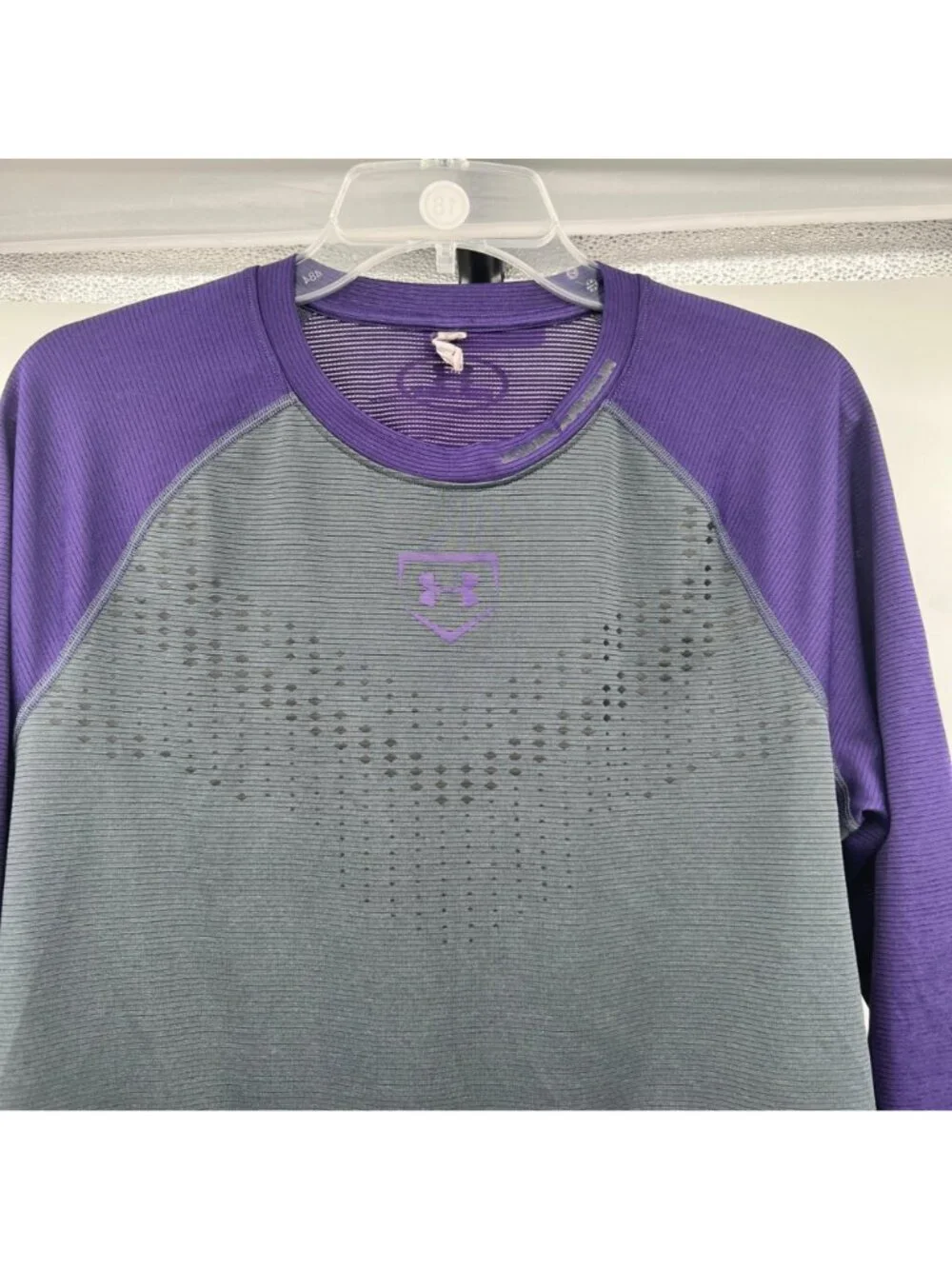 Under Armour Womens Active Long Sleeve Top Gray/Purple Size Medium